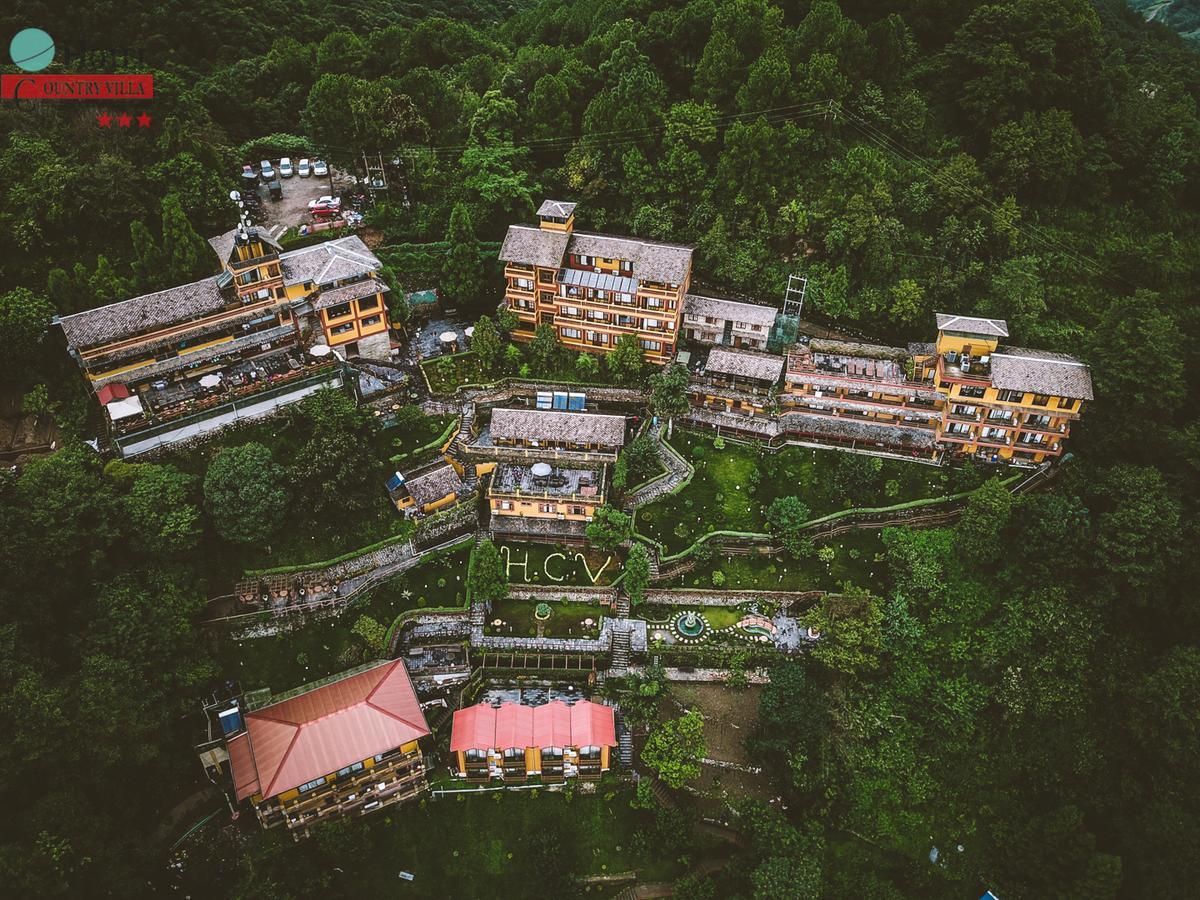 Country Hotel